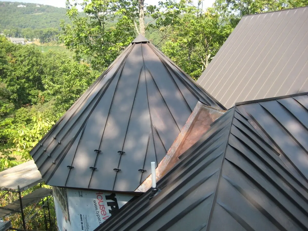 Professional Roof Tarp Installation by Craftsman Roofing in Mountvista